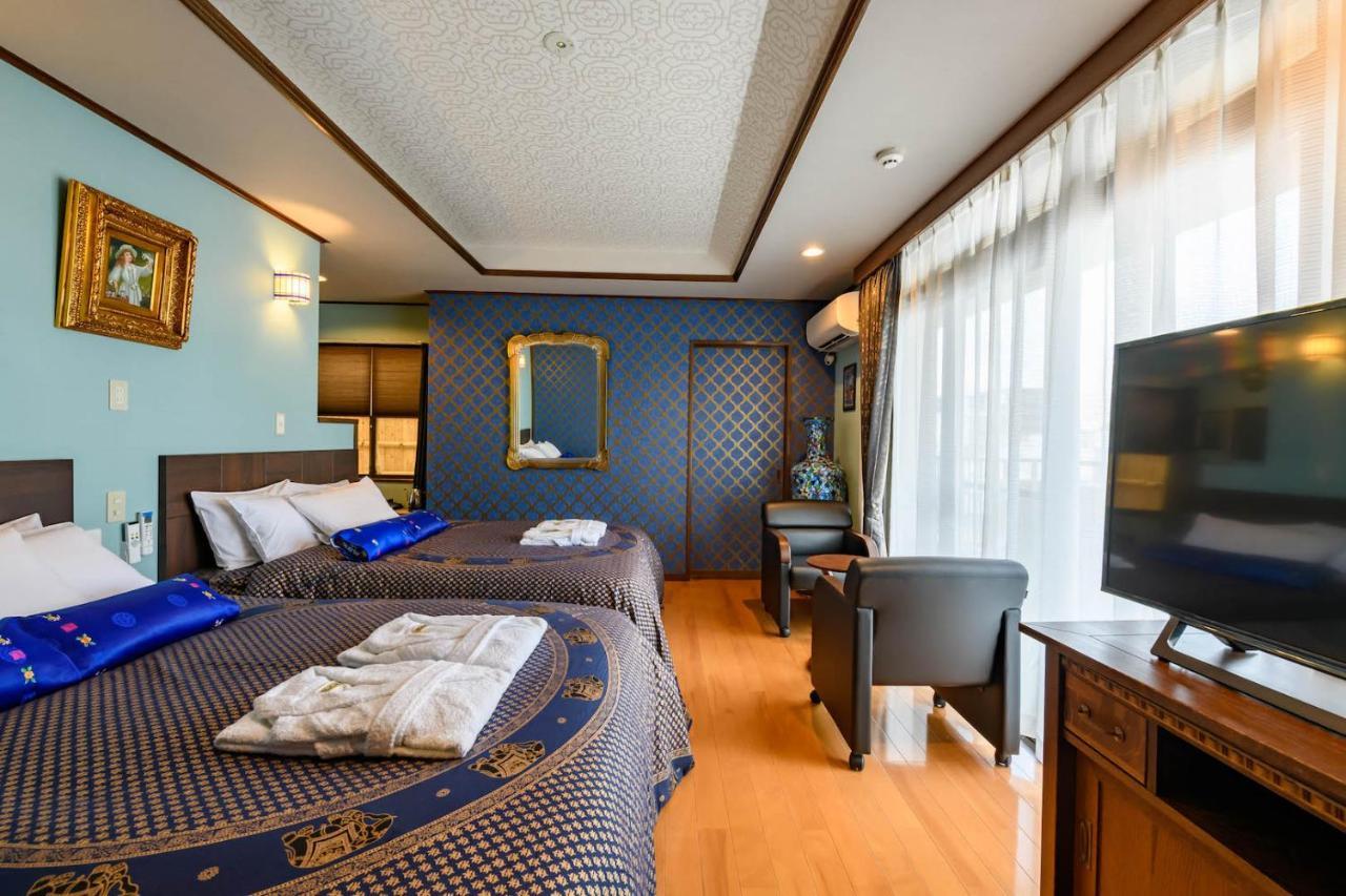 Strata Hotel نارَ المظهر الخارجي الصورة