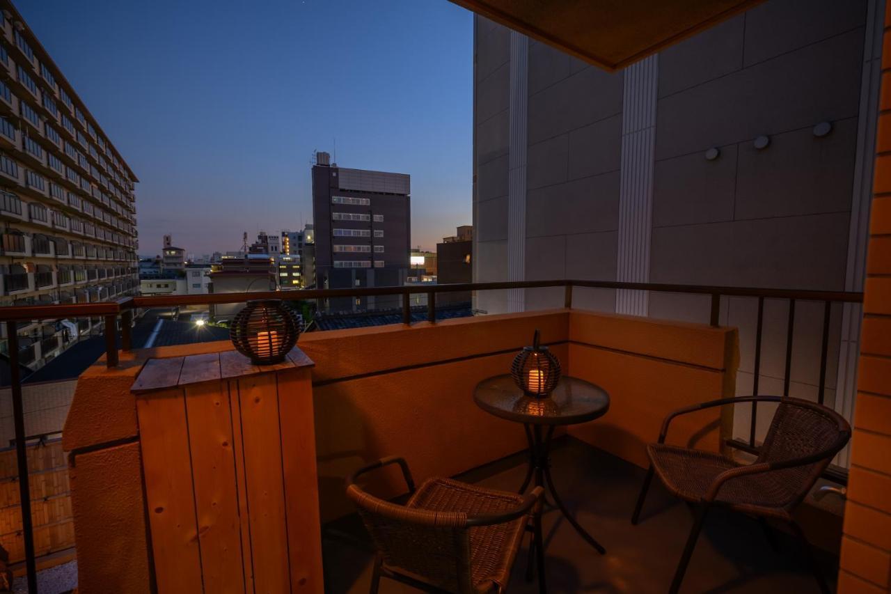 Strata Hotel نارَ المظهر الخارجي الصورة